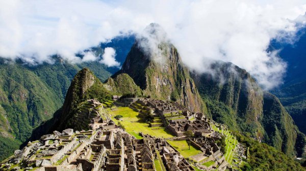 Jour 15 : Machu Picchu –La Vallée Sacrée -Eaux Chaudes
